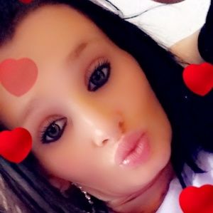 Meet your Posher, Crystal